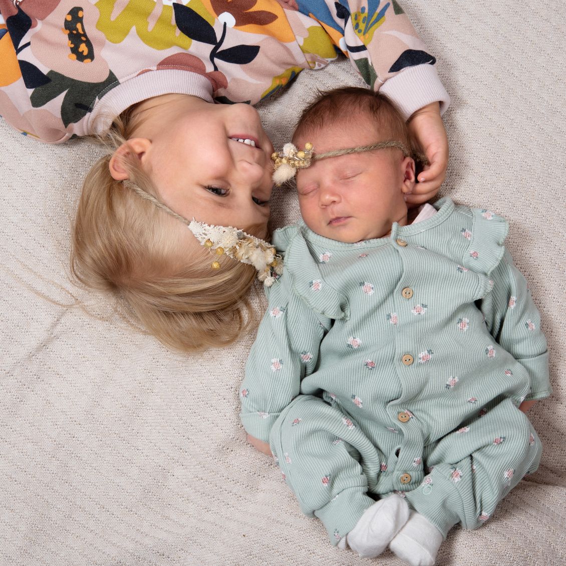 Our Focus Photography auf Gut Knoop bei Kiel Newborn