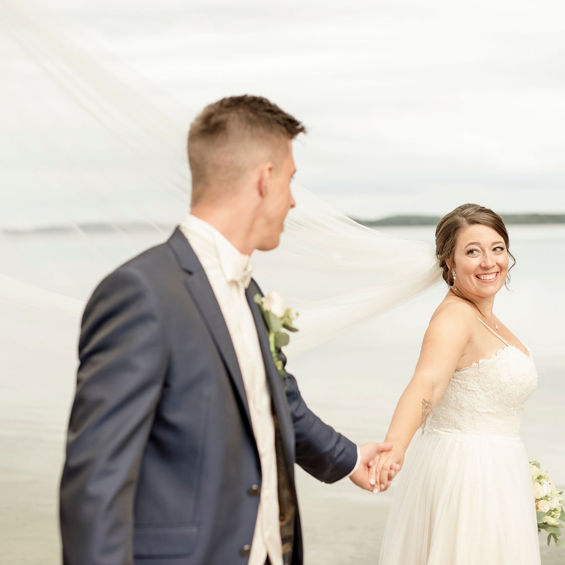 Our Focus Photography auf Gut Knoop bei Kiel Hochzeit Kirche 18