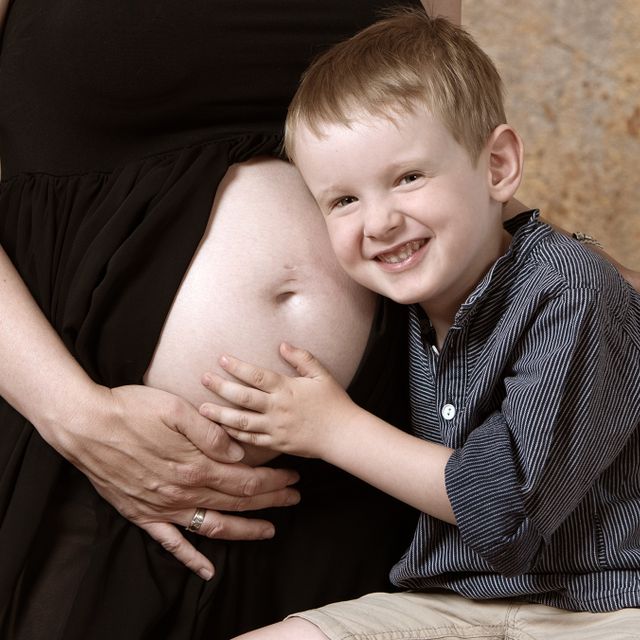 Babybauch mit Kind Kiel