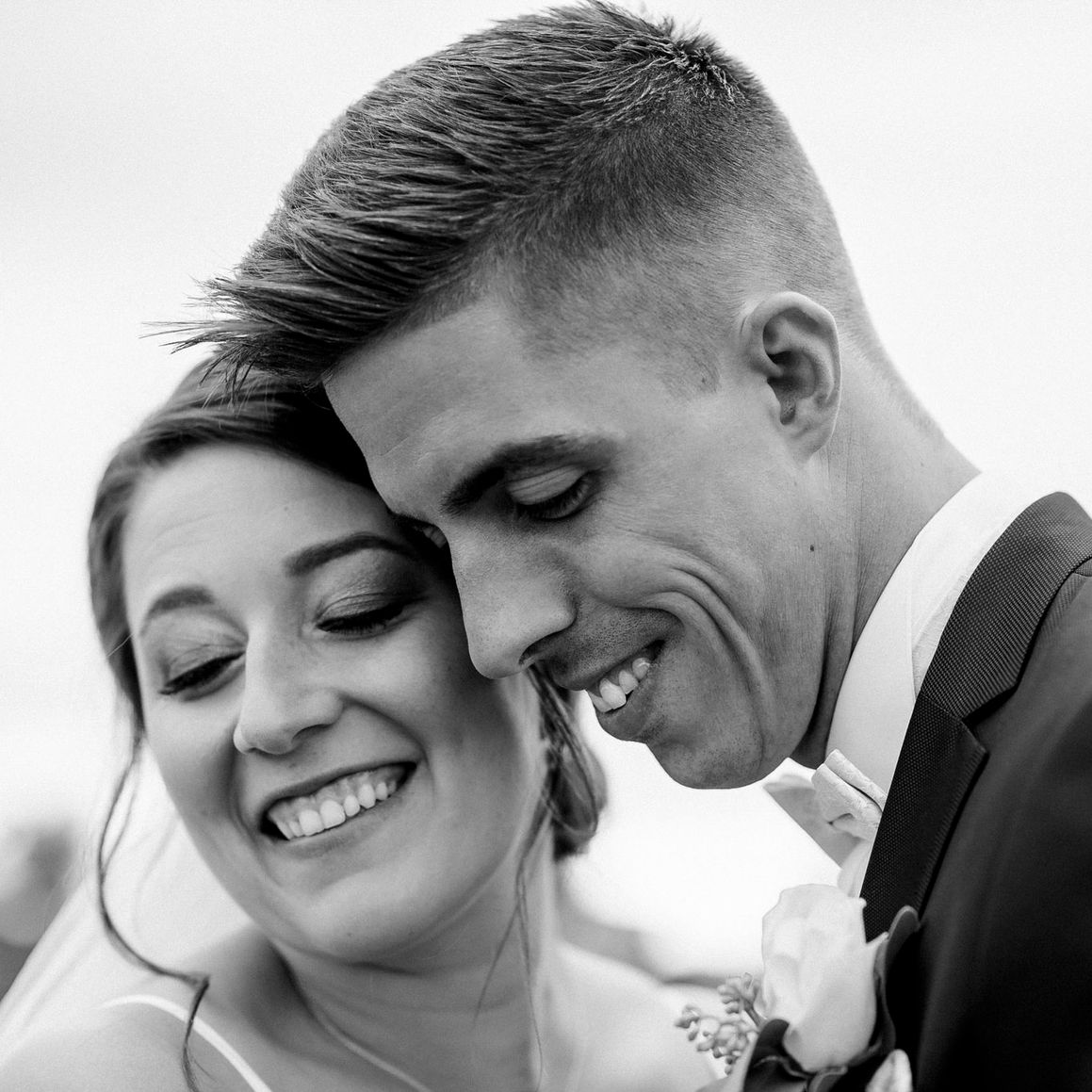 Our Focus Photography auf Gut Knoop bei Kiel Hochzeit Kirche 17