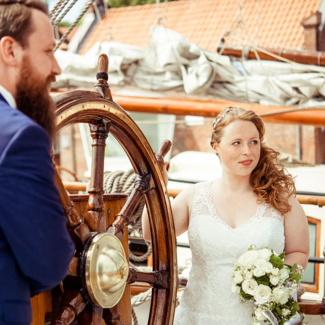 Our Focus Photography auf Gut Knoop bei Kiel Hochzeit Holtenauer Leuchtturm 13
